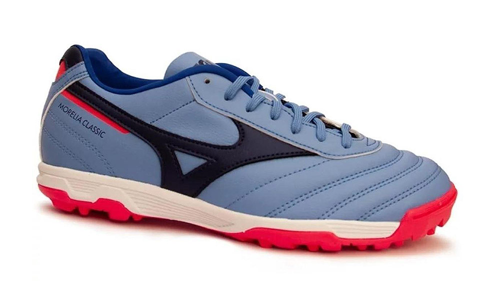 Chuteira Mizuno Morelia Classic (society)